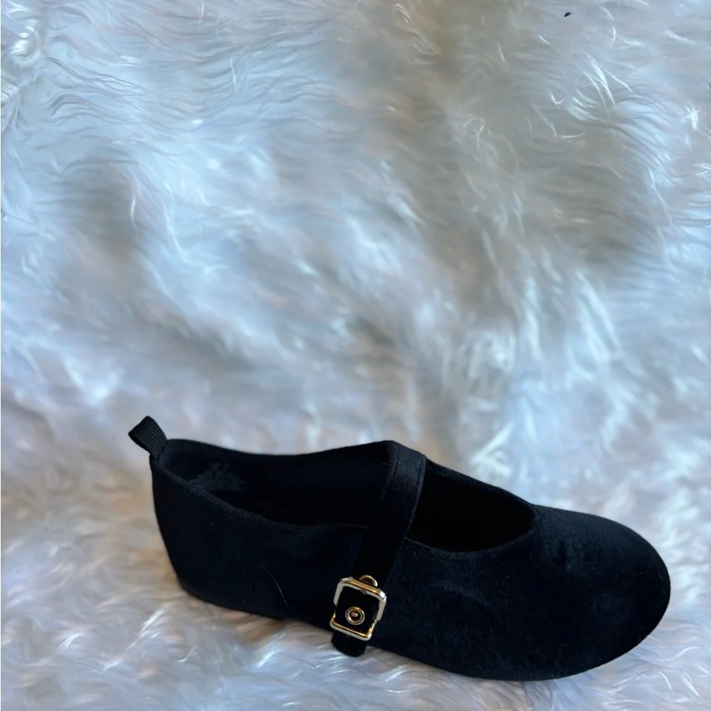 H&M SZ. 12 Black Mary Jane Flat with Buckle Gold Hardware